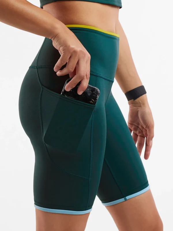 Calenta Training Shorts 10">Title Nine New