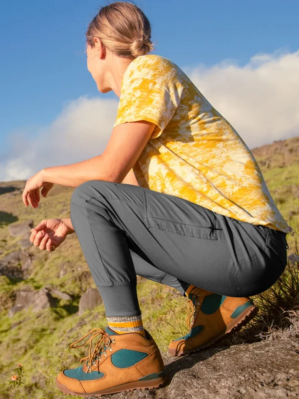 Egress Eco Joggers>Title Nine Store