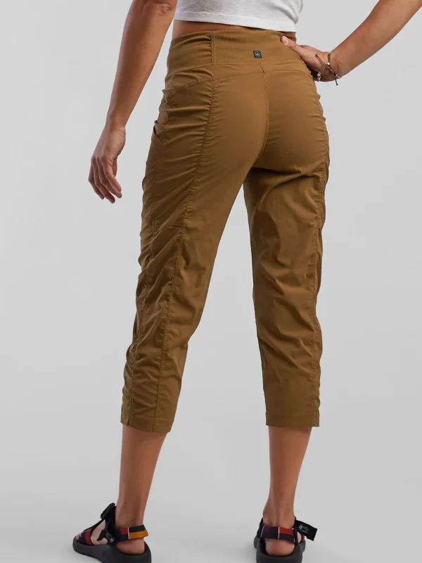 Evergreen Hiking Capris>Title Nine Shop