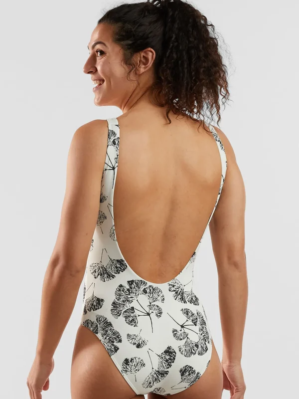 Kihei One Piece Swimsuit>Title Nine Outlet