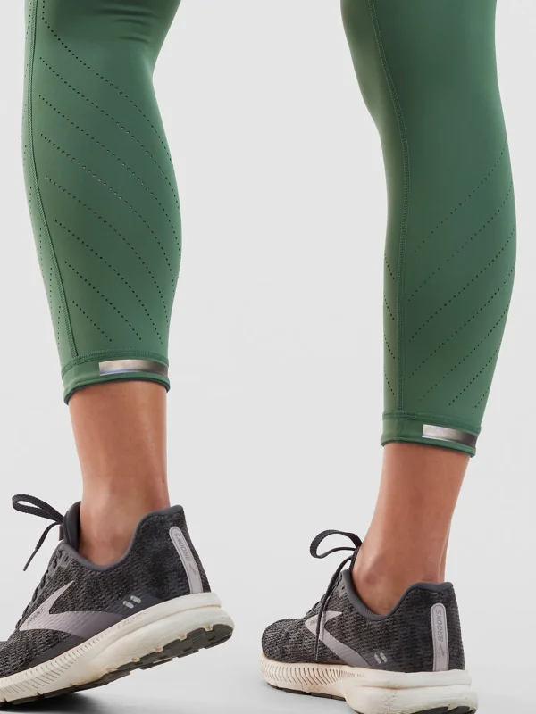 Mad Dash Lite Reversible Crop Tights - Perforated>Title Nine Online