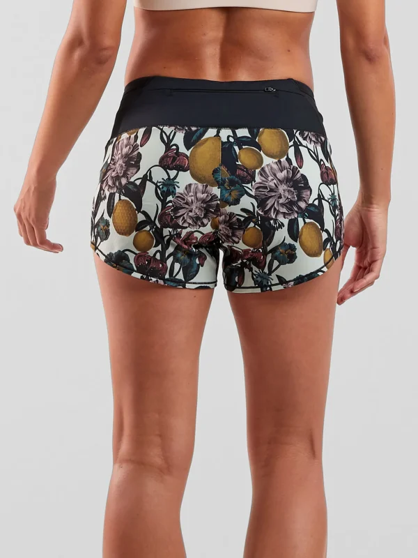 Obsession Toolbelt Running Shorts 4">Title Nine Clearance