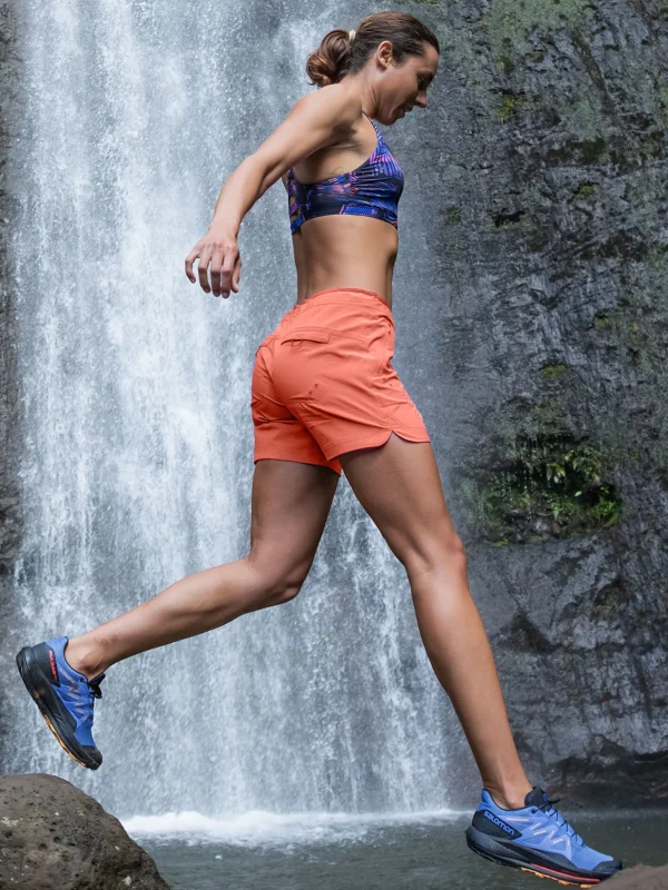 Rogue Shorts 5">Title Nine Clearance