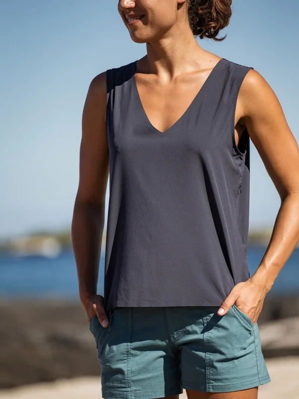 Round Trip Pocket Tank Top - Solid>Title Nine Discount