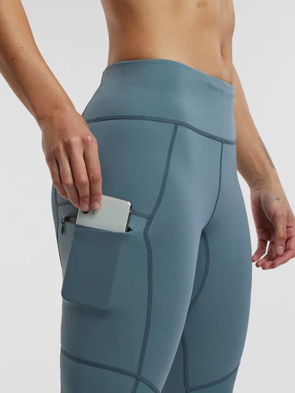 Zion Hiking Tights>Title Nine Fashion